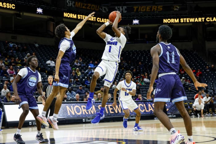 Oak Park - Vashon Missouri boys basketball Dec 9 2023 Nate Latsch-16